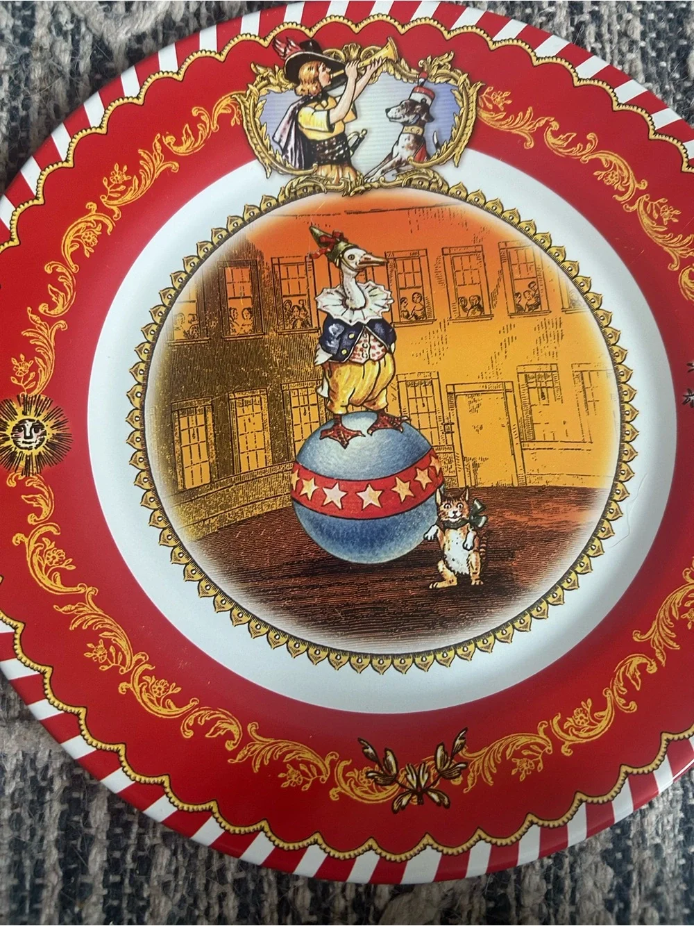 Restoration Hardware Vintage Collectible Antique Circus Animal Tin 4 Set Plates